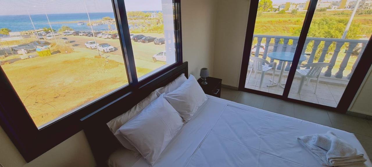 Stay Trinity Beach Apts Paralimni Exterior photo