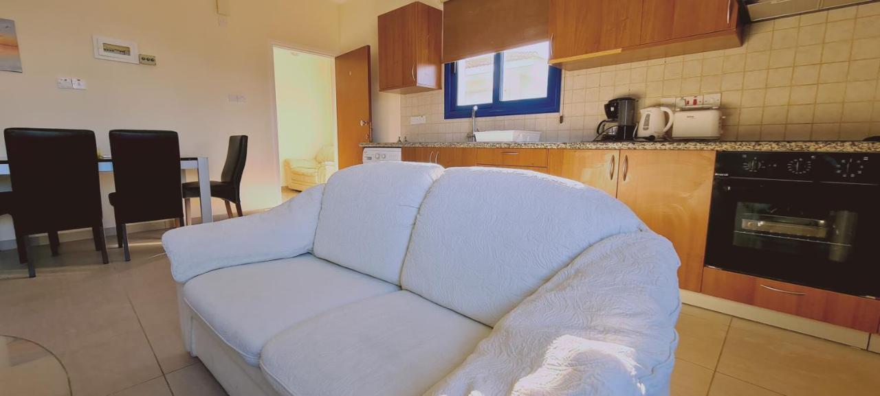 Stay Trinity Beach Apts Paralimni Exterior photo