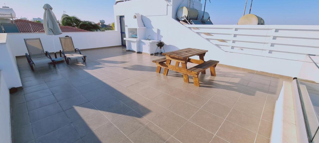 Stay Trinity Beach Apts Paralimni Exterior photo