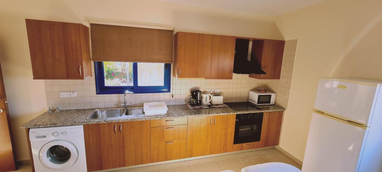 Stay Trinity Beach Apts Paralimni Exterior photo