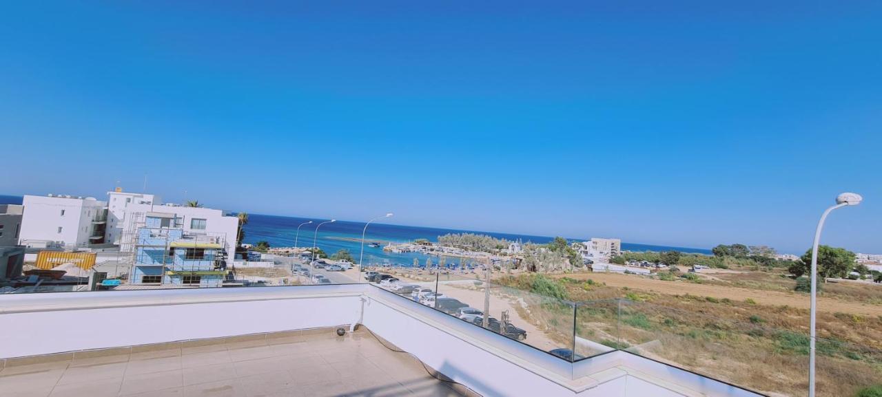 Stay Trinity Beach Apts Paralimni Exterior photo