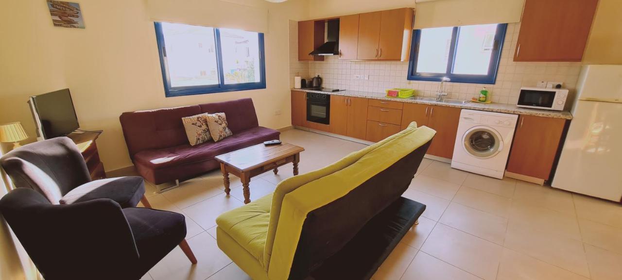 Stay Trinity Beach Apts Paralimni Exterior photo